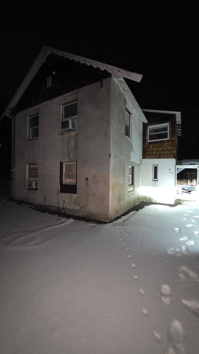 property at 23 North Rd