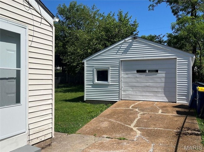 9129 Kathlyn Dr in St. Louis, MO - Building Photo - Building Photo