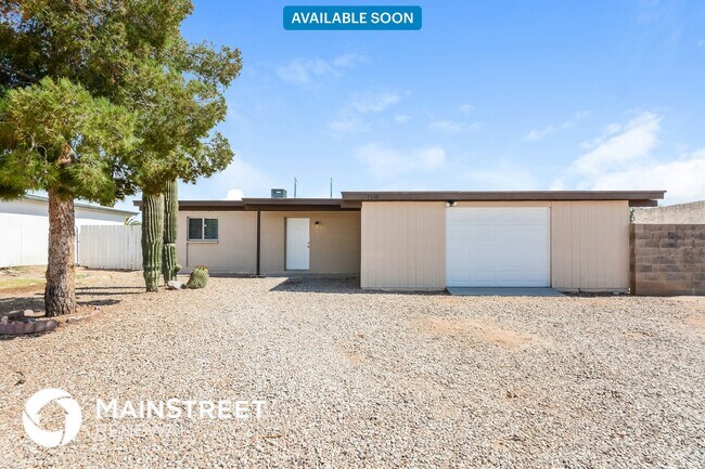 property at 7530 E Poinciana Dr
