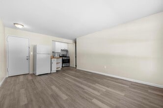 2201 Barclay Mnr, Unit 2201 in Newburgh, NY - Foto de edificio - Building Photo