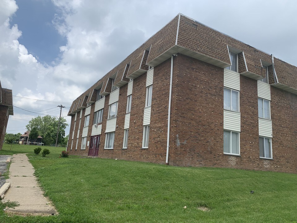 1111 Hodiamont Ave in St. Louis, MO - Building Photo