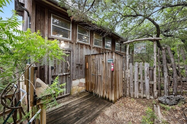 15207 Farm to Market Rd 2769