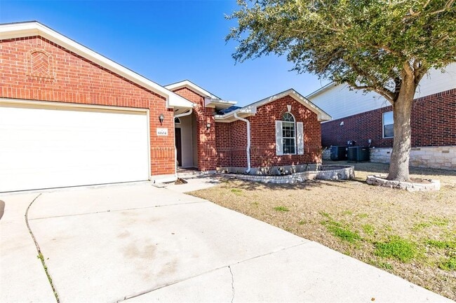 6604 Cromarty Ln in Austin, TX - Building Photo - Building Photo