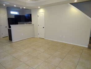 7054 Lakeview Dr, Unit #101 in San Antonio, TX - Building Photo - Building Photo