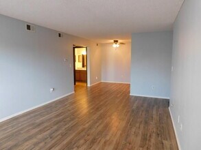 3550 S Harlan St in Lakewood, CO - Building Photo - Building Photo