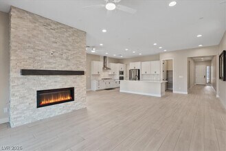 85 Cathedral Wash Pl in Henderson, NV - Building Photo - Building Photo