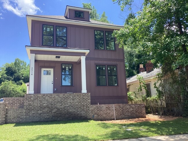 property at 2516 Richland St