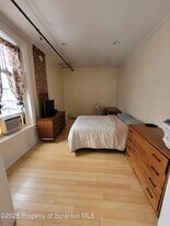 1252 E Main St in Susquehanna, PA - Building Photo