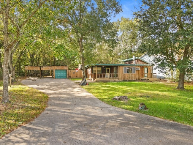 property at 314 Commanche Rd