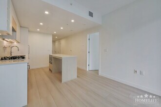 13573-1398A 98a Ave in Surrey, BC - Building Photo - Building Photo