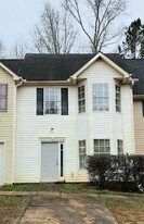 1873 Carrington Dr in Griffin, GA - Building Photo