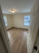 34 Lafayette St in Rochester, NH - Building Photo - Building Photo