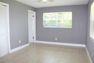 334 Cape Coral Pkwy W in Cape Coral, FL - Building Photo - Building Photo