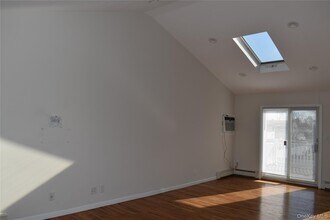 6 Geiger Pl in Deer Park, NY - Building Photo - Building Photo