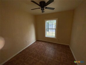 907 Mimosa St in Killeen, TX - Building Photo - Building Photo