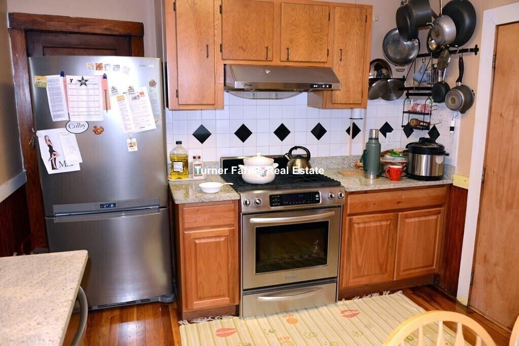 17 Sunset St, Unit 1 in Boston, MA - Building Photo