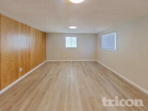 1017 De La Vista Pl in Colorado Springs, CO - Building Photo - Building Photo