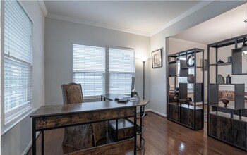 1113 Long Farm Cir in Brunswick, MD - Foto de edificio - Building Photo