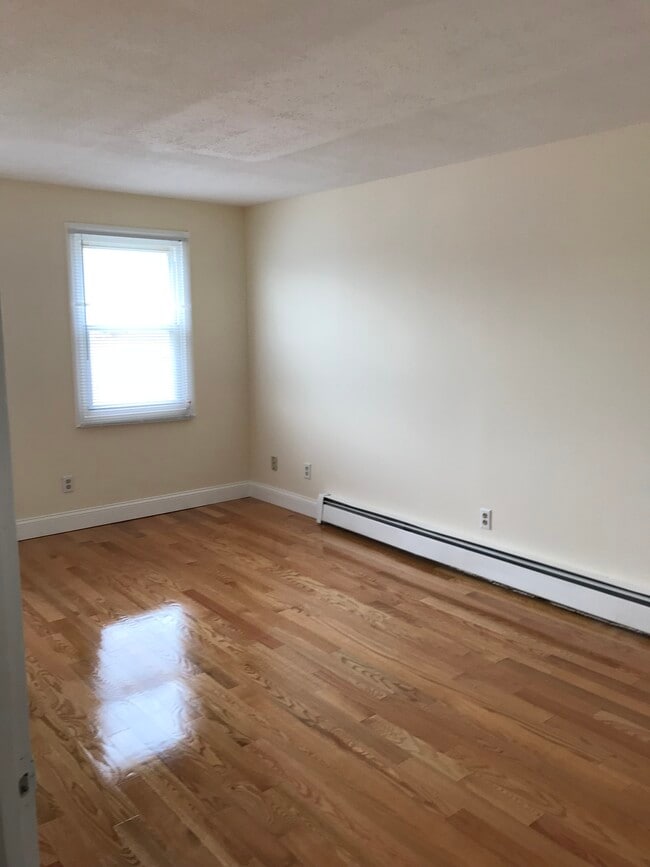 property at 715 Bridge St