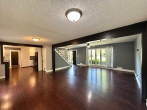 2004 Arden Pl in Joliet, IL - Building Photo - Building Photo