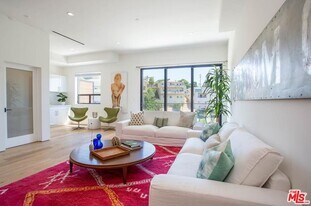 3756 Brilliant Dr in Los Angeles, CA - Building Photo