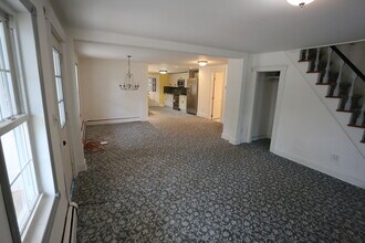 51 Canal St in Simsbury, CT - Building Photo - Building Photo