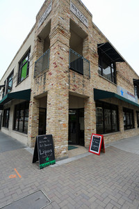 Brazos Lofts in Austin, TX - Foto de edificio - Building Photo