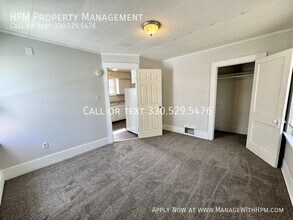 237 Kryder Ave in Akron, OH - Building Photo - Building Photo