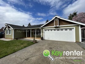 610 Rice Ct in Steilacoom, WA - Building Photo