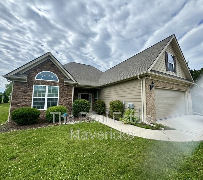 property at 2858 Amsterdam Ln