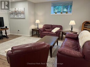 167 Glenlake Blvd in Collingwood, ON - Building Photo - Building Photo