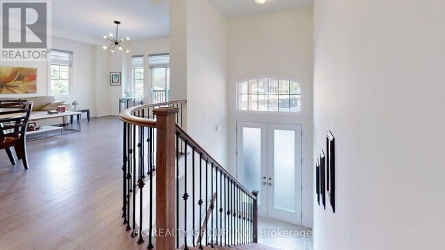 2123 Royal Gala Cir in Mississauga, ON - Building Photo - Building Photo