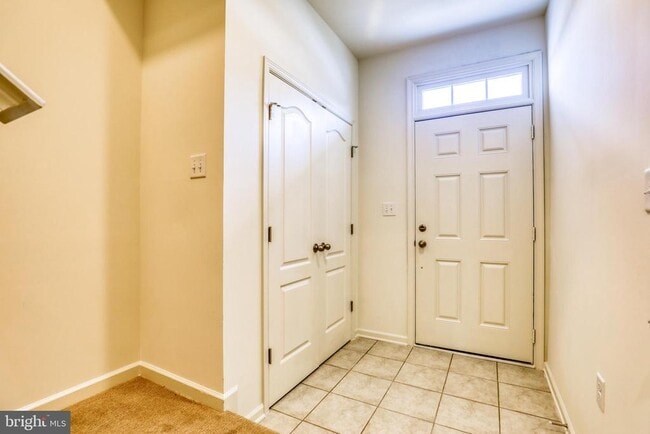 102 Metcalf Terrace in Winchester, VA - Building Photo - Building Photo