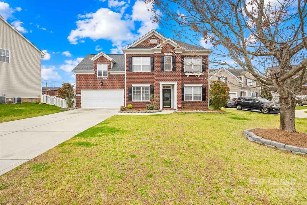10223 Kelso Ct in Charlotte, NC - Building Photo