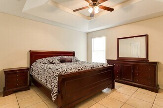 107 S Ridge Ln in San Juan, TX - Building Photo - Building Photo