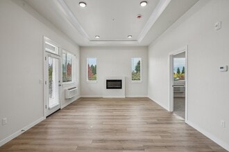 Sunlight Orchards in Vancouver, WA - Building Photo - Building Photo