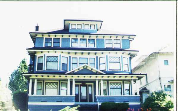 Blackwell Apartments in Tacoma, WA - Foto de edificio