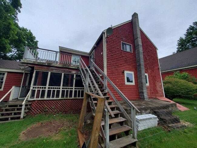 property at 592 Plymouth St