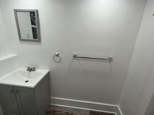 1105 Terrill St in Chester, PA - Building Photo - Building Photo