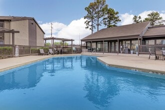 Urban Oaks @ 51st Apartments in Tulsa, OK - Building Photo - Building Photo