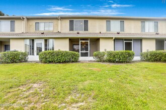 8230 Dames Point Crossing Blvd in Jacksonville, FL - Building Photo - Building Photo