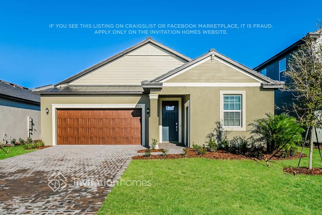 1627 142nd Ter E in Parrish, FL - Building Photo