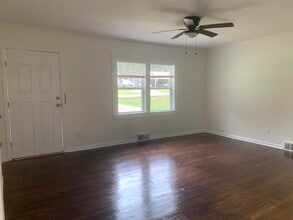 3095 Ruskin Rd in Bartlett, TN - Building Photo - Building Photo