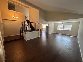 2113 Via Del Norte in Carrollton, TX - Building Photo - Building Photo