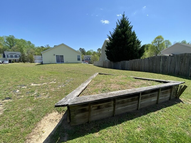 3828 Satinleaf Dr in Raleigh, NC - Building Photo - Building Photo