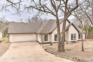 997 Tanglewood Trail in Pottsboro, TX - Building Photo