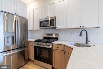 2350 Moore St in Philadelphia, PA - Building Photo - Building Photo