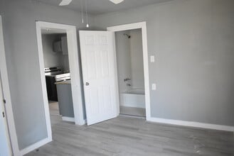 110 Dutch St in Nacogdoches, TX - Building Photo - Building Photo