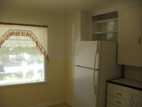 216 Rosewood Ave in Salt Lake City, UT - Building Photo - Building Photo