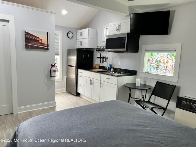63 Delaware Ave in Ocean Grove, NJ - Building Photo - Building Photo